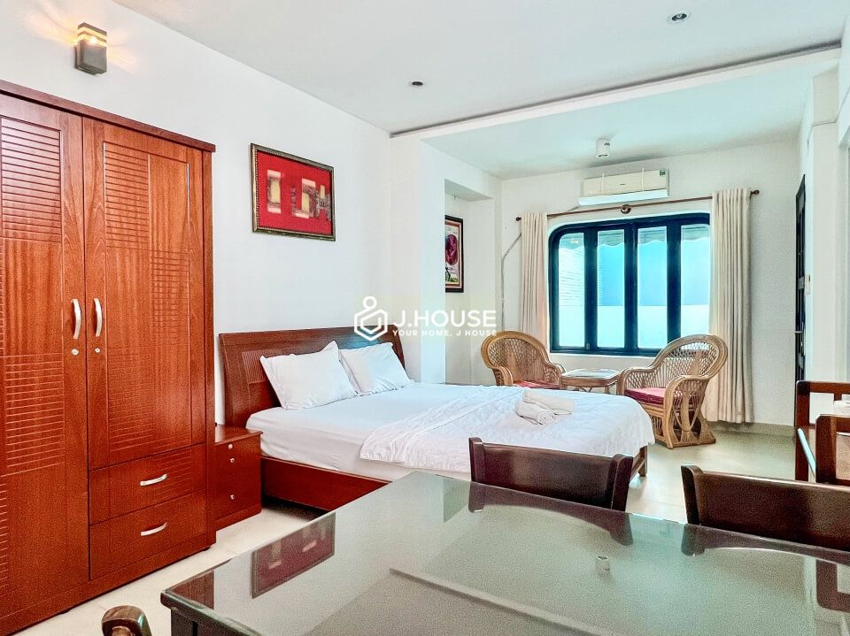 Fully furnished serviced apartment for rent in District 1, HCMC-0