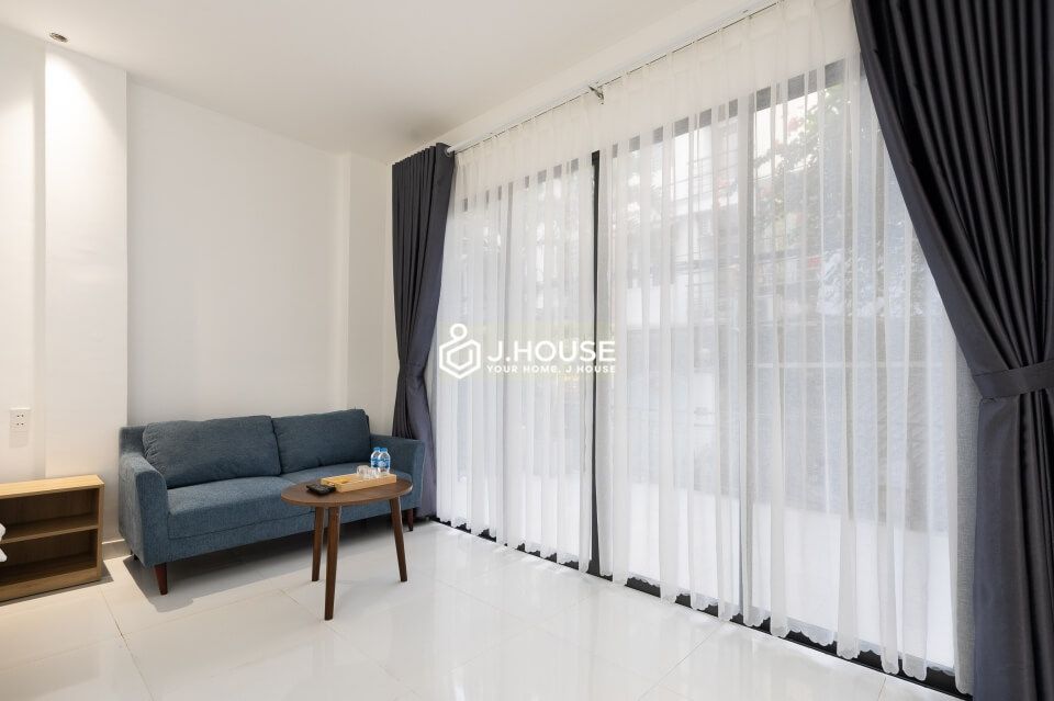Modern apartment for rent next to Saigon river in Thao Dien, District 2-1