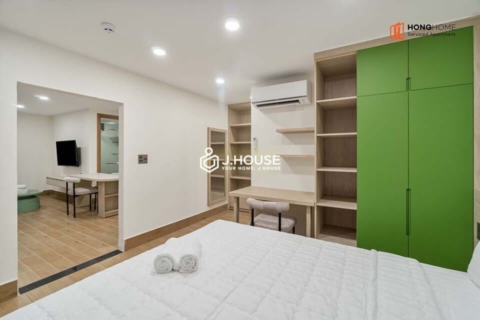 Modern apartment for rent on Nguyen Cuu Van Street, Binh Thanh District-7