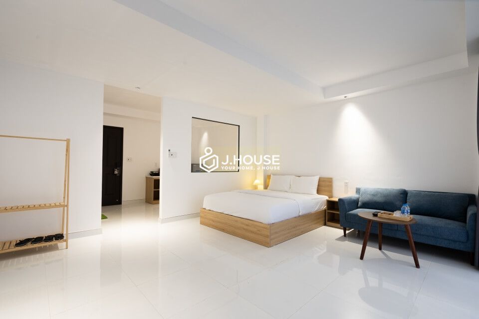 Serviced apartment for rent next to Saigon river in Thao Dien, District 2-4