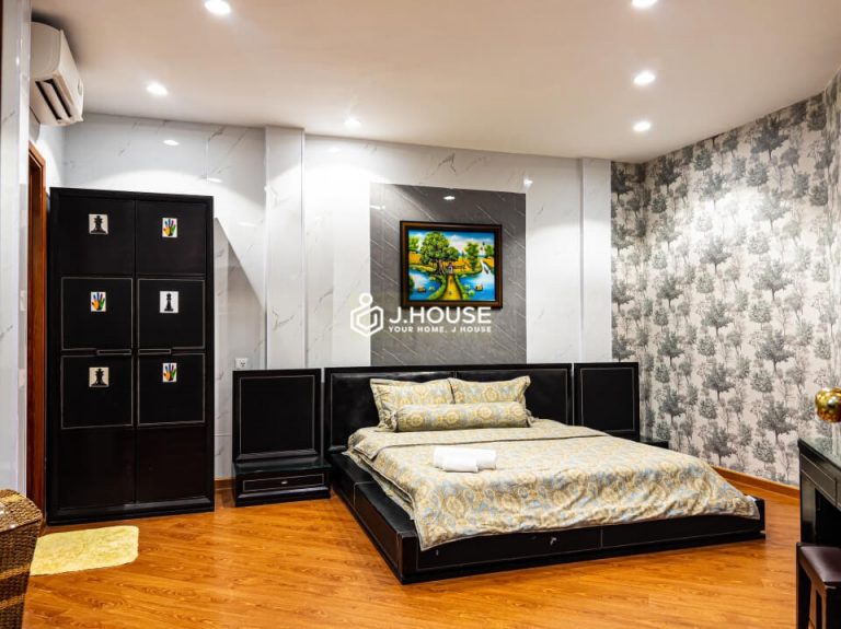 Fully furnished apartment for rent near Ben Thanh market, District 1, HCMC