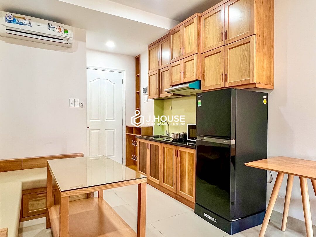 Bright fully furnished apartment for rent in Binh Thanh District, HCMC