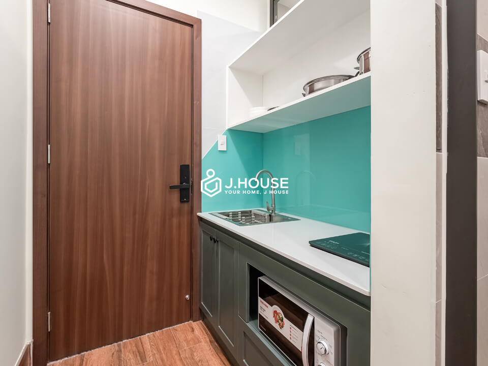 Modern Studio Apartment with Balcony Rent in Thao Dien, District 2, HCMC