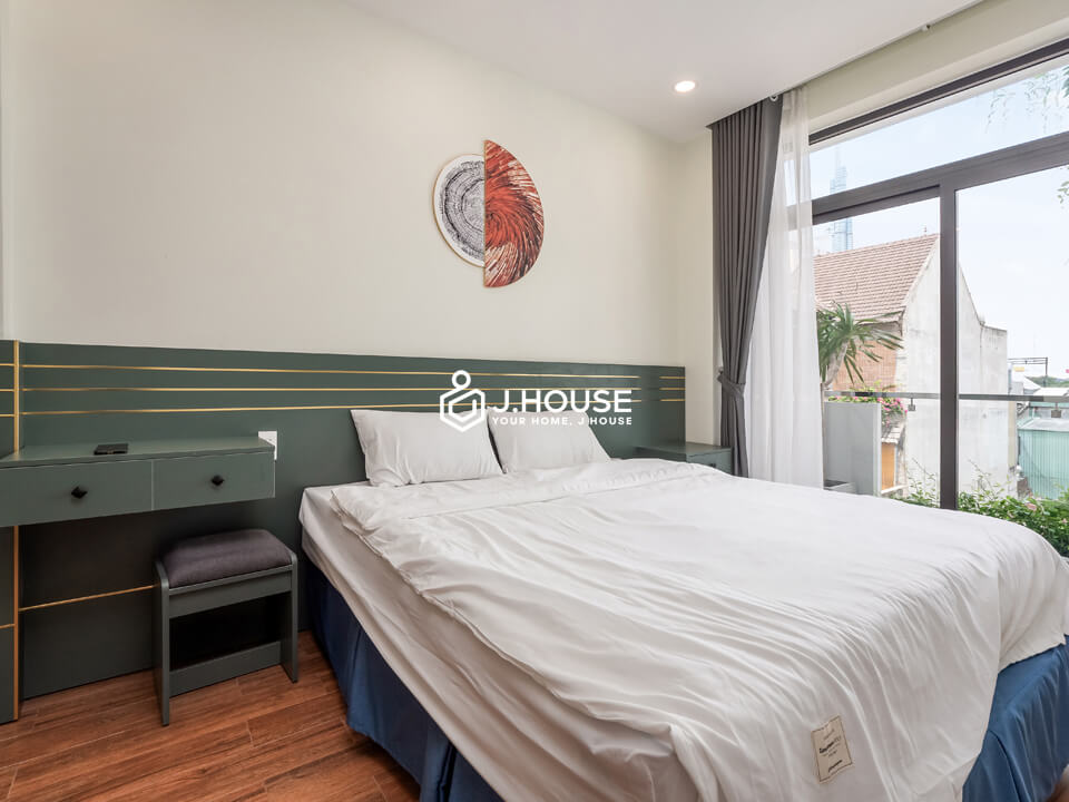 Modern Studio Apartment with Balcony Rent in Thao Dien, District 2, HCMC