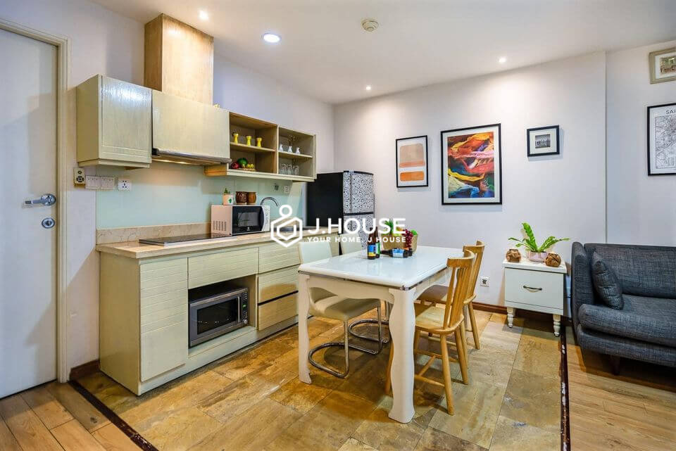 Modern 2-Bedroom Apartment with Balcony in Phu Nhuan District, HCMC