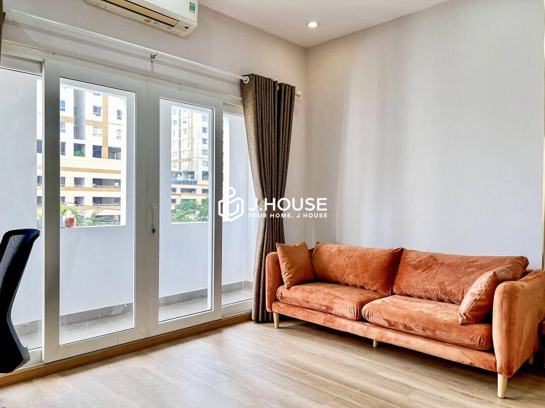 Bright studio apartment for rent with balcony in Thao Dien, District 2