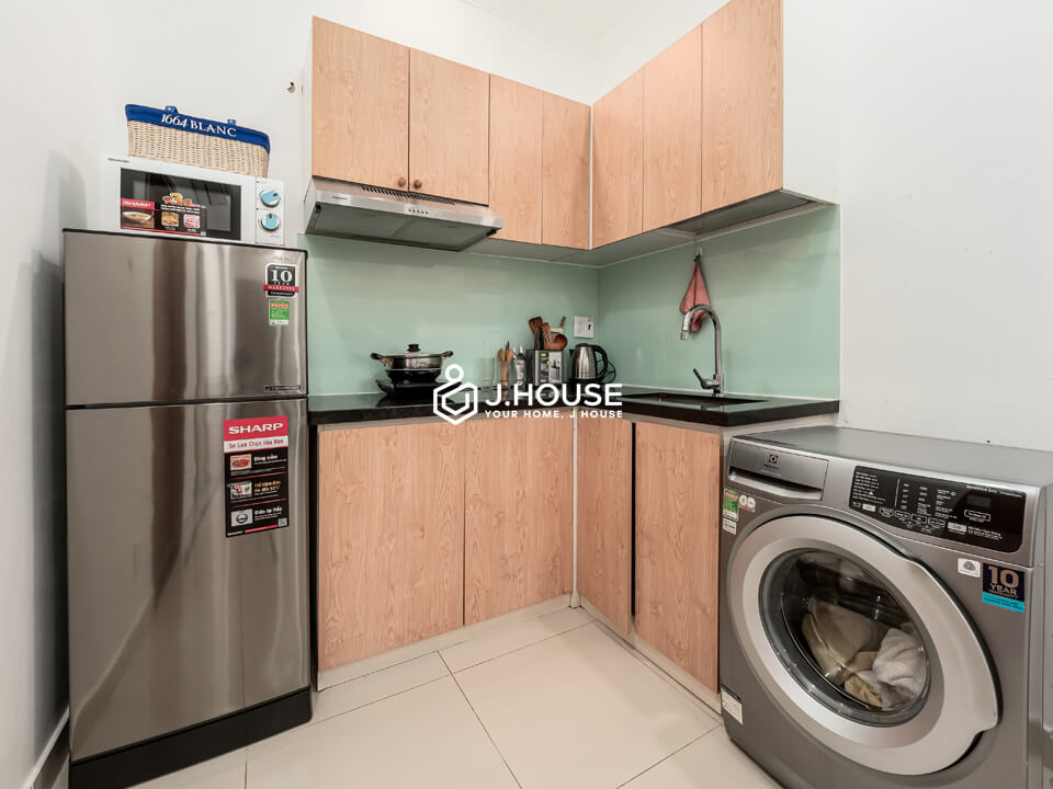 Modern 1 bedroom apartment for rent with balcony in Thao Dien, District 2