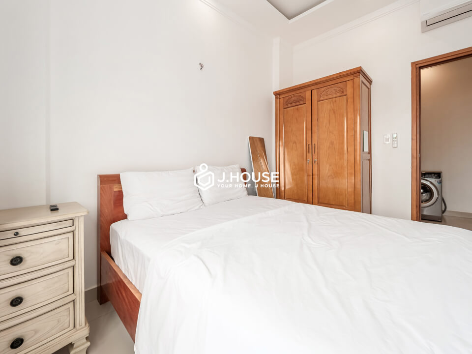 Modern 1 bedroom apartment for rent with balcony in Thao Dien, District 2