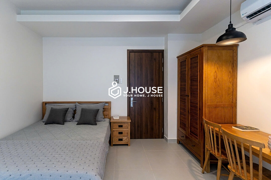 Studio apartment near airport at Huy Apartment, Phu Nhuan District