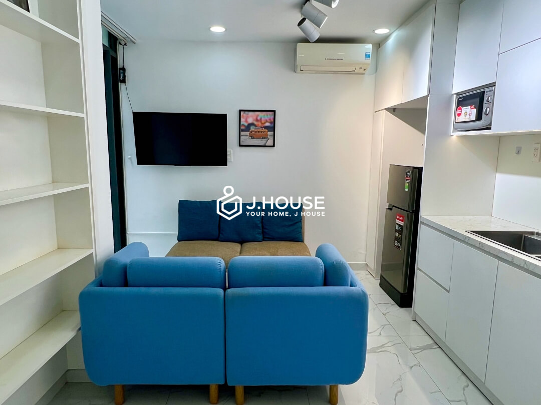 1 br apartment with backyard at Estar Apartment, District 3