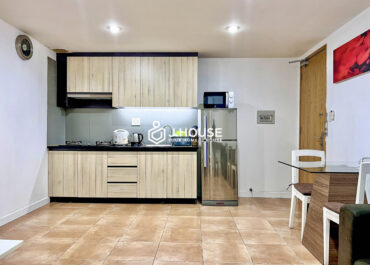 1BR apartment for rent near park and airport, Tan Binh District
