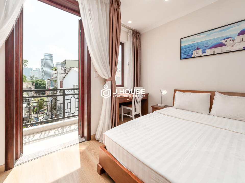 1BR apartment for rent with balcony in Binh Thanh District - Chi's Apartment