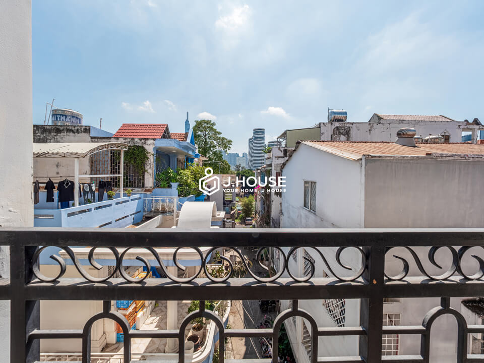1BR apartment for rent with balcony in Binh Thanh District - Chi's Apartment