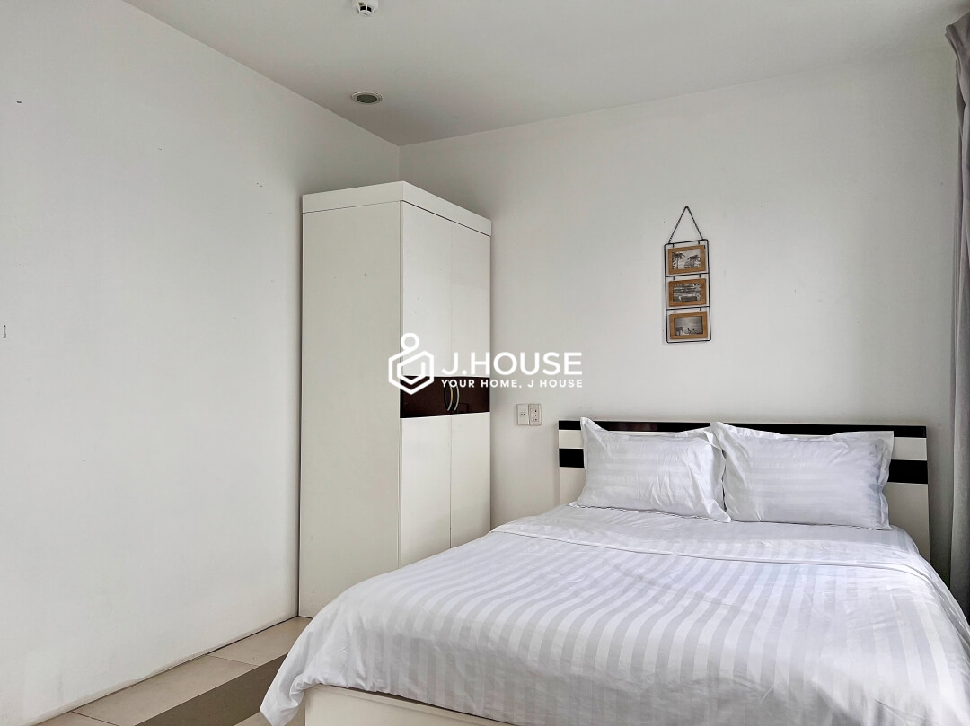 2 br apartment at Minh Long Apartment, Tan Dinh, District 1, HCMC