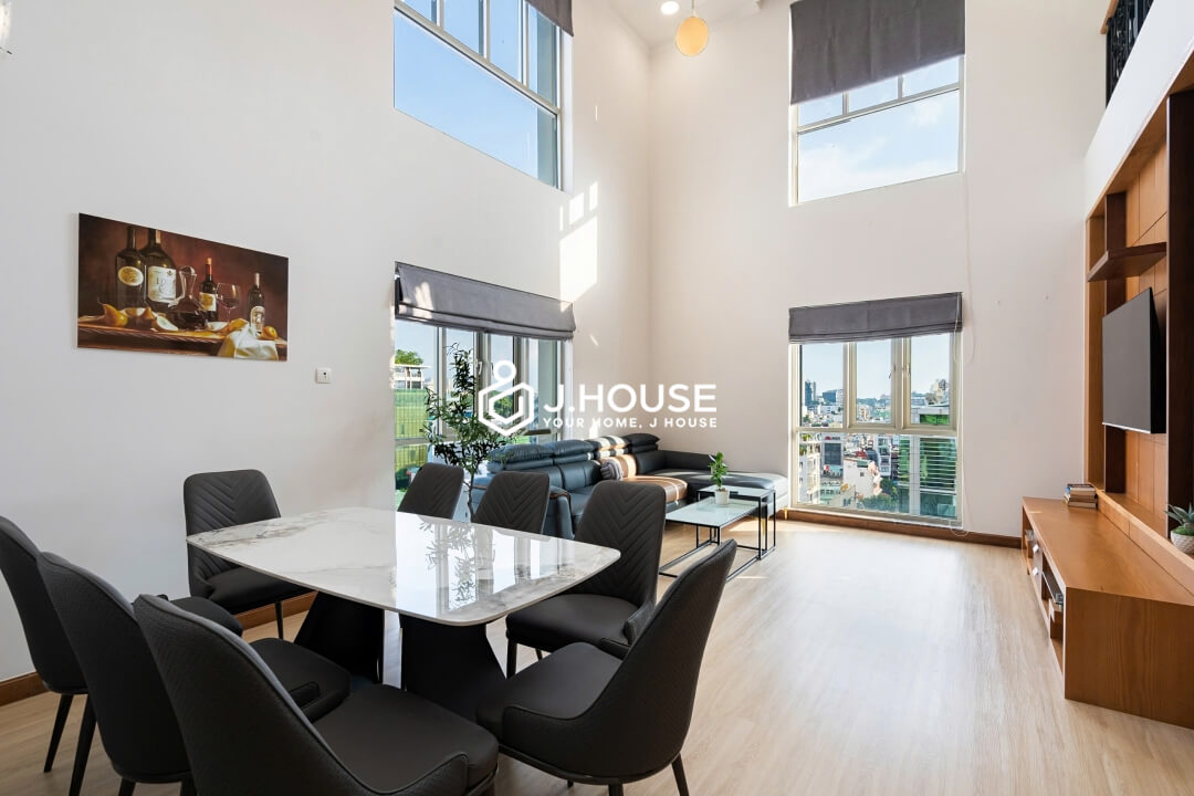 4br duplex apartment 165 sqm at Saigon Pavillon Apartment, District 3, HCM