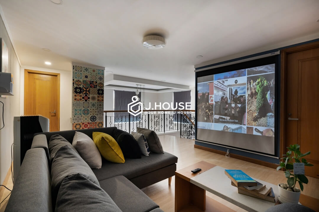 4br duplex apartment 165 sqm at Saigon Pavillon Apartment, District 3, HCM