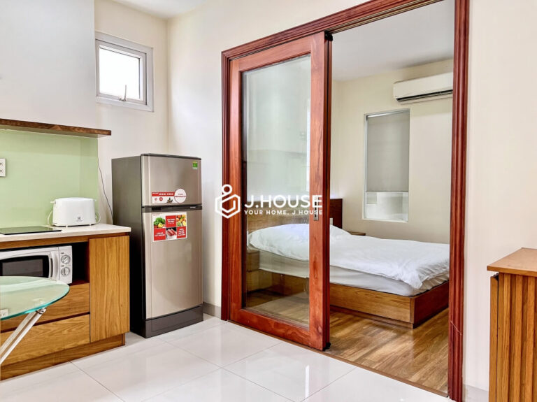 Affordable apartment for rent on Pham Viet Chanh Street, Binh Thanh District