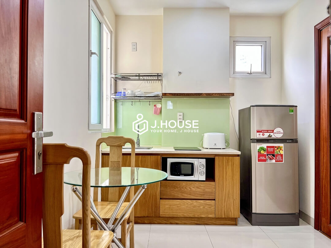 Affordable apartment for rent on Pham Viet Chanh Street, Binh Thanh District