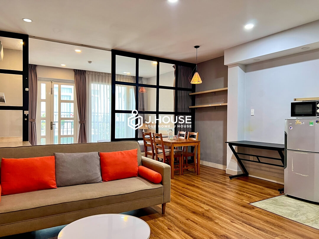 Bright 1BR apartment with a balcony at Ton Apartment, District 1, HCMC