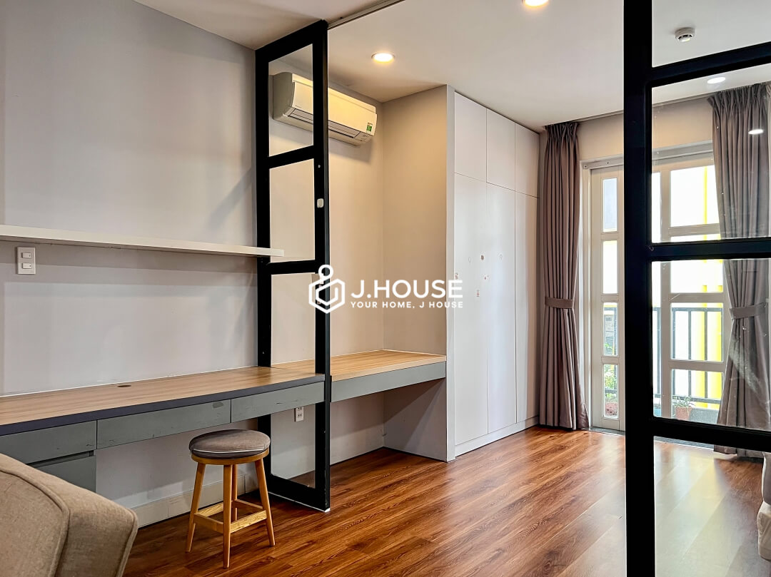 Bright 1BR apartment with a balcony at Ton Apartment, District 1, HCMC