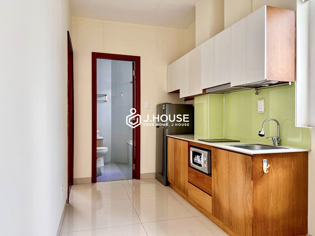 Fully furnished apartment for rent on Pham Viet Chanh Street, Binh Thanh District