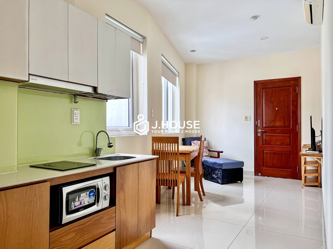 Fully furnished apartment for rent on Pham Viet Chanh Street, Binh Thanh District