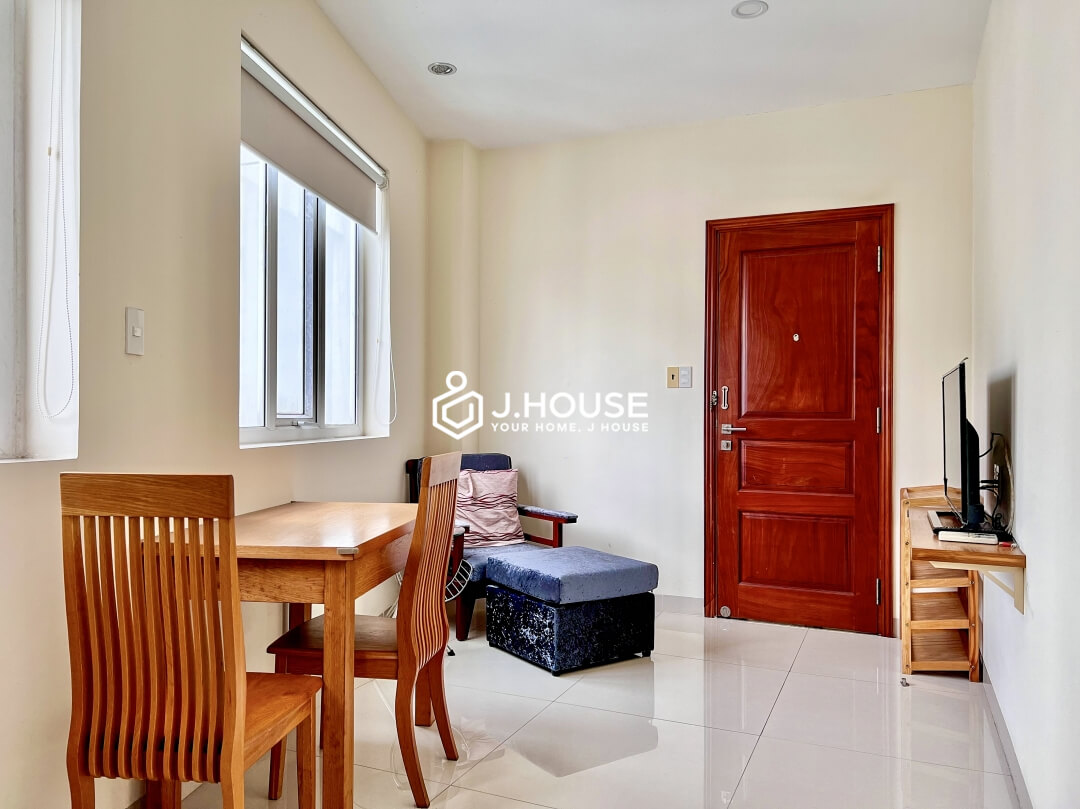 Fully furnished apartment for rent on Pham Viet Chanh Street, Binh Thanh District
