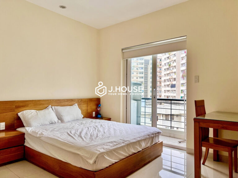Fully furnished apartment for rent on Pham Viet Chanh Street, Binh Thanh District
