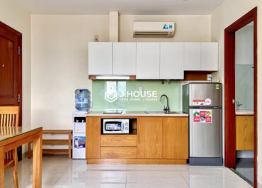 Fully furnished apartment for rent on Pham Viet Chanh Street, Binh Thanh District