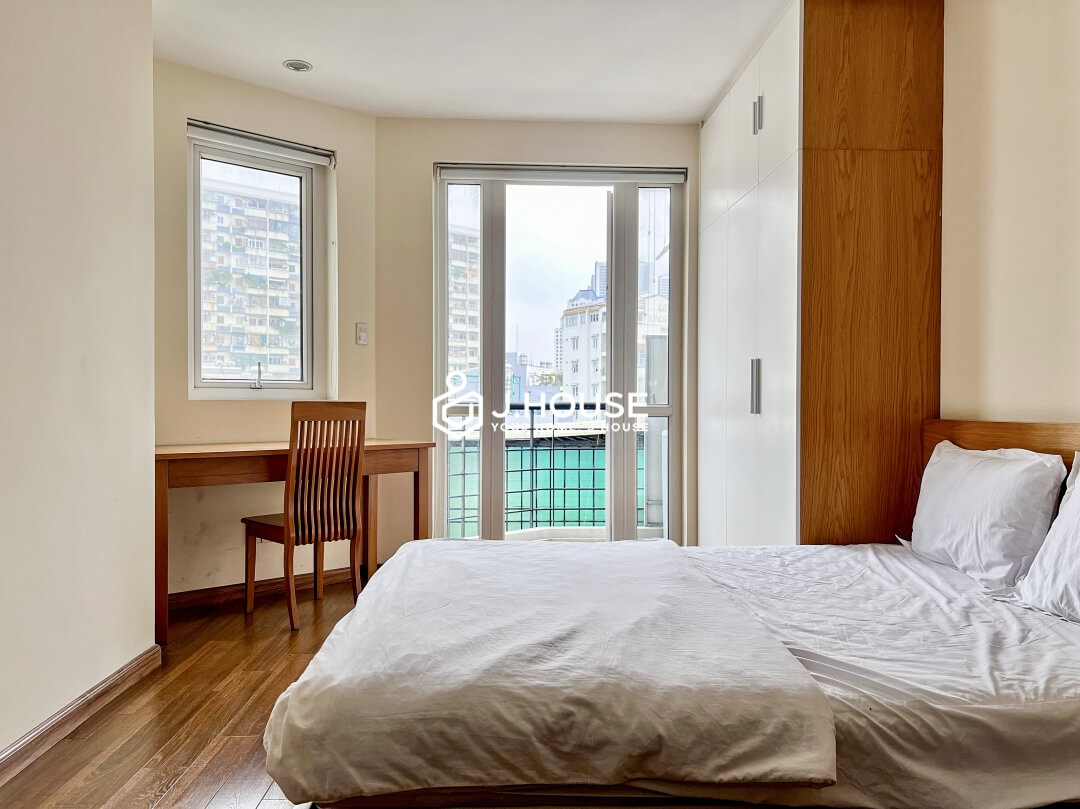 Fully furnished apartment for rent on Pham Viet Chanh Street, Binh Thanh District