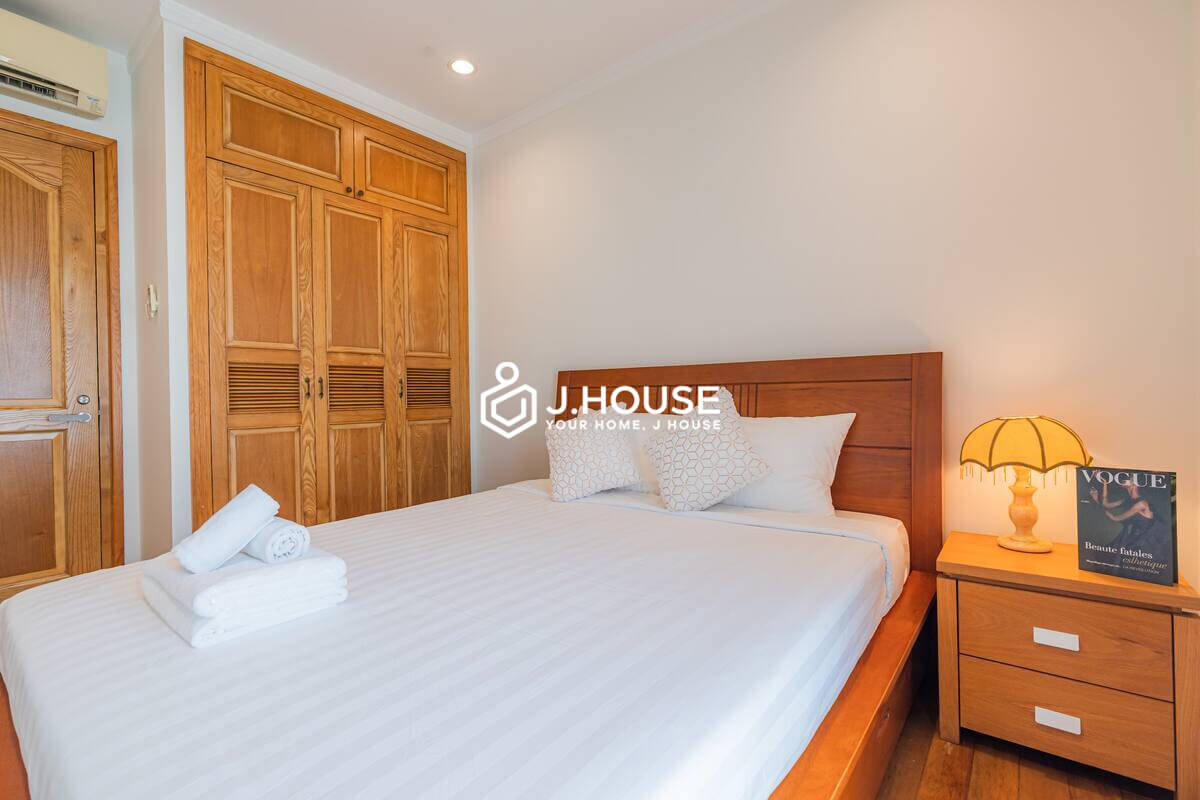 Modern 3 bedroom apartment with city view at Saigon Pavillon, District 3, HCMC