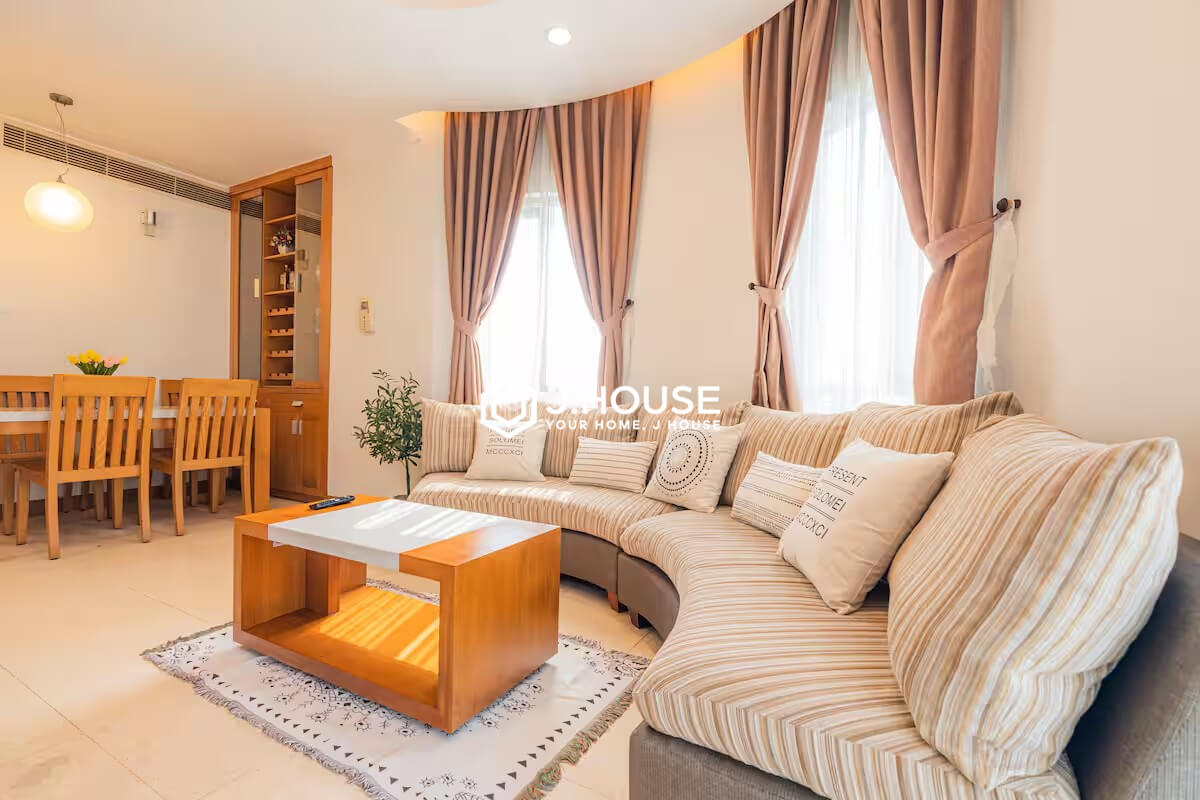 Modern 3 bedroom apartment with city view at Saigon Pavillon, District 3, HCMC
