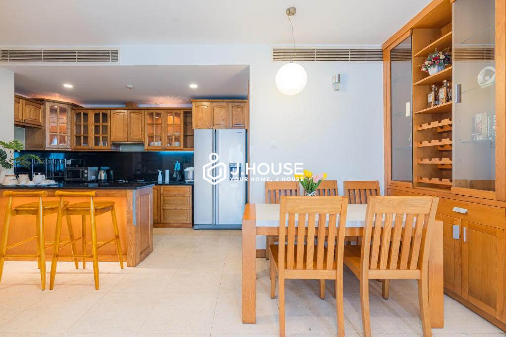Modern 3 bedroom apartment with city view at Saigon Pavillon, District 3, HCMC