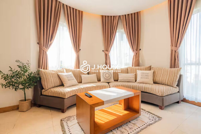 Modern 3 bedroom apartment with city view at Saigon Pavillon, District 3, HCMC