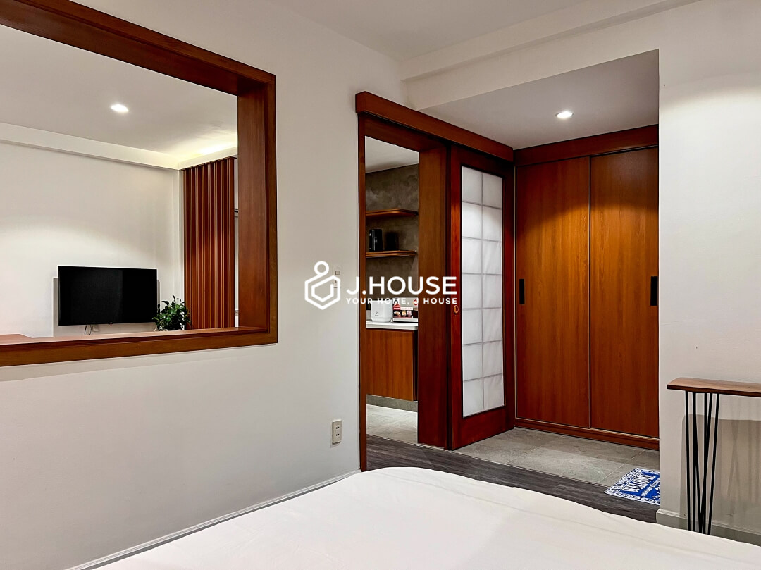 Rent 1 br apartment at Locasis Japanese Service Apartment, District 1, HCMC