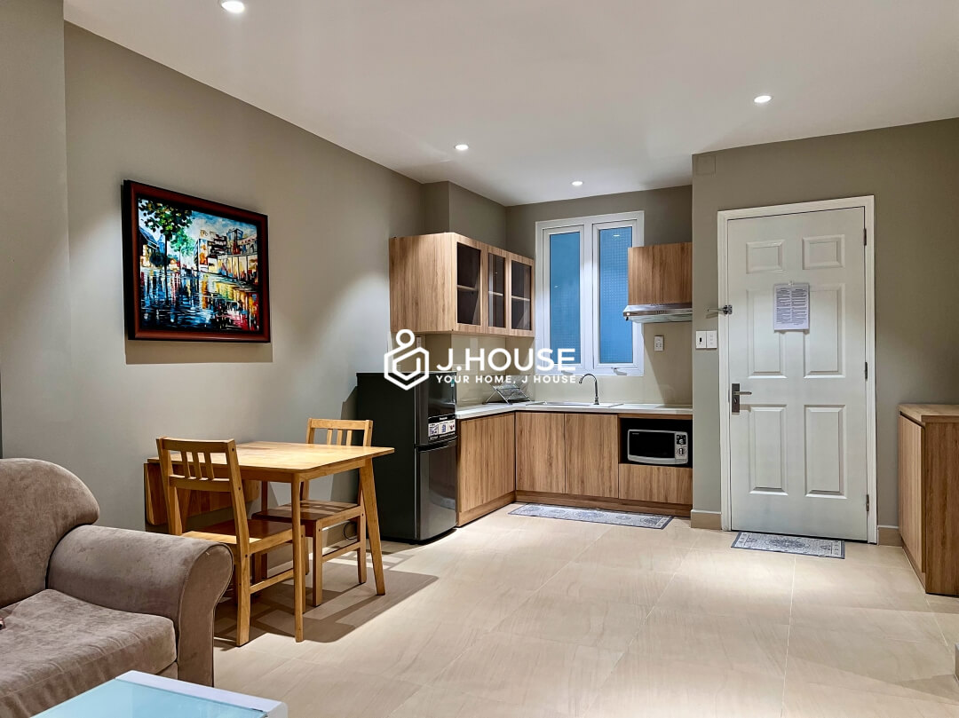 Rent a 1 br apartment on Nguyen Huu Canh Street, Binh Thanh District