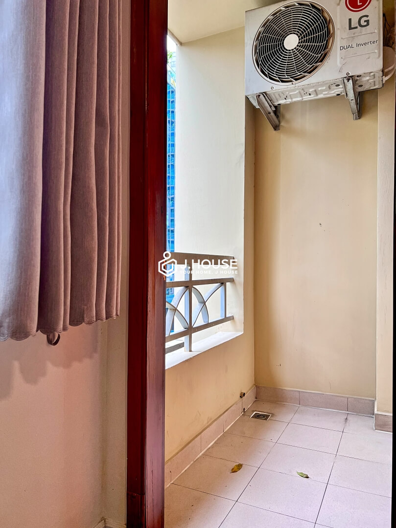 Rent studio apartment at Locasis Japanese Service Apartment, District 1, HCMC