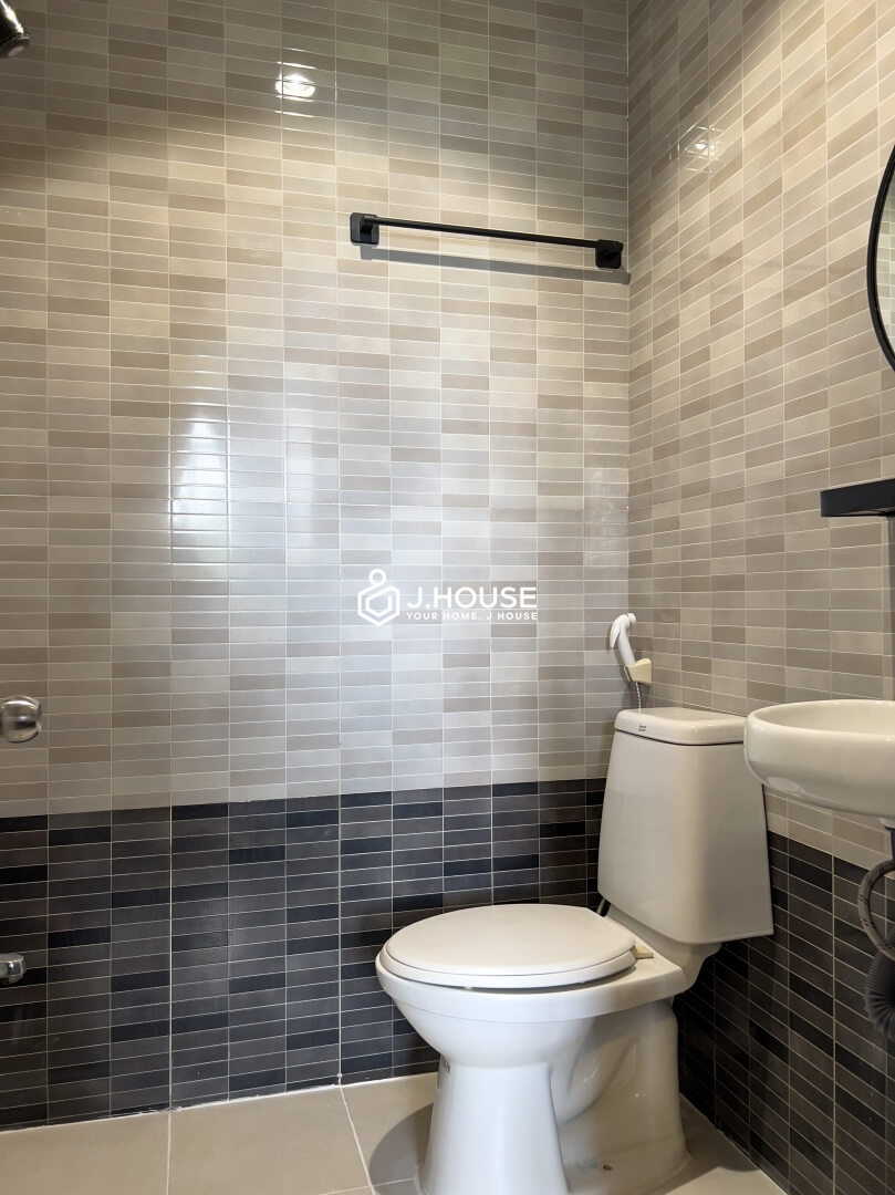 Retro House 2 br apartment at Nguyen Ngoc Phuong, Binh Thanh District, HCMC