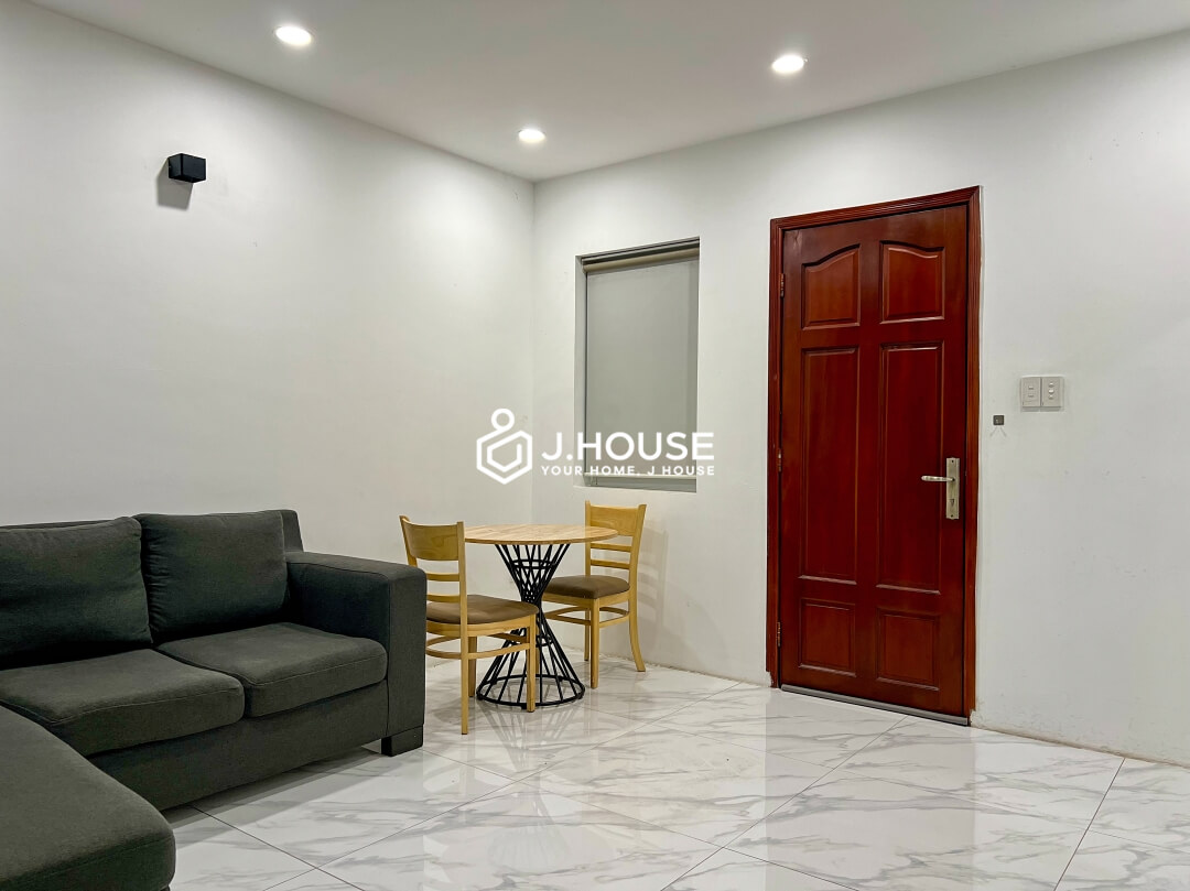 Spacious 1 BR apartment for rent on Nguyen Huu Canh Street, Binh Thanh District