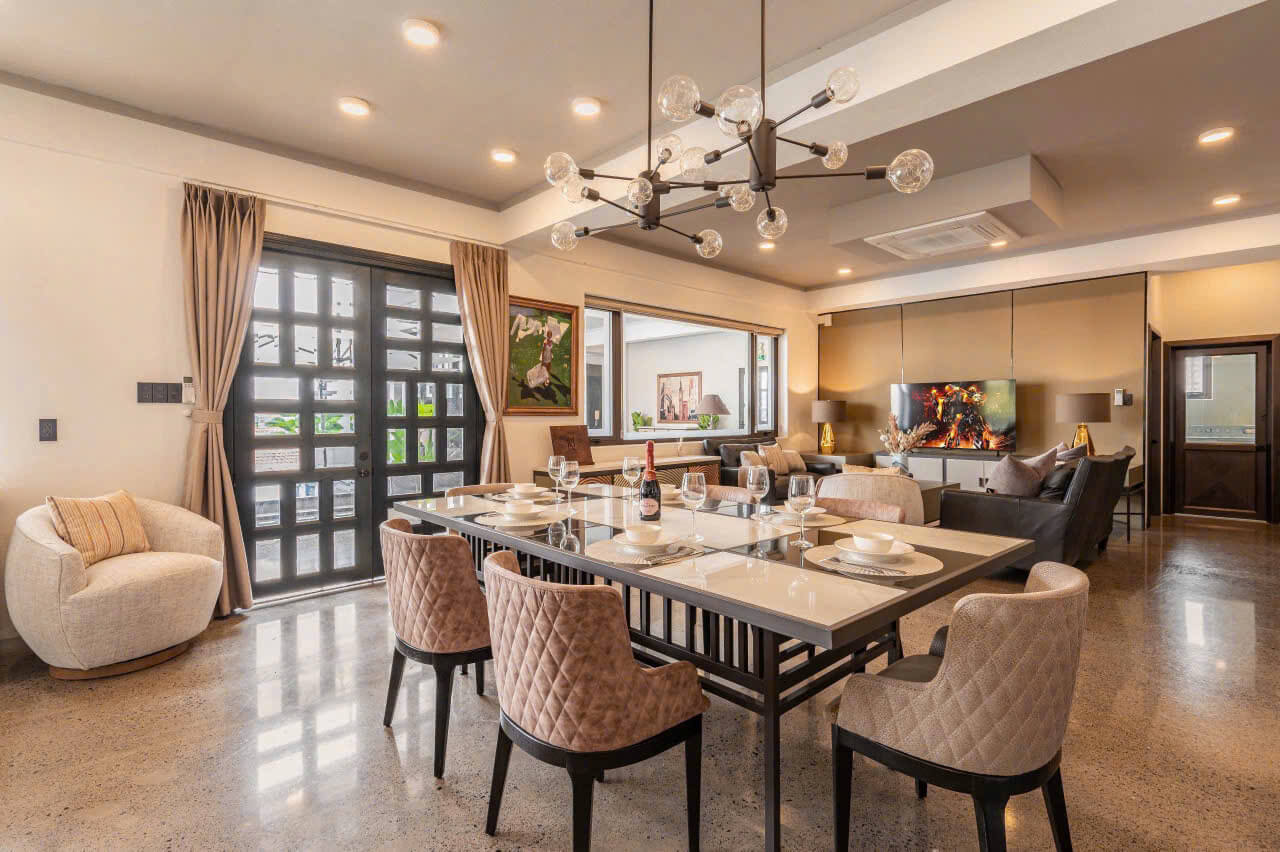 Spacious 4 BR luxury serviced apartment Raymond Holm, Thao Dien, District 2-1
