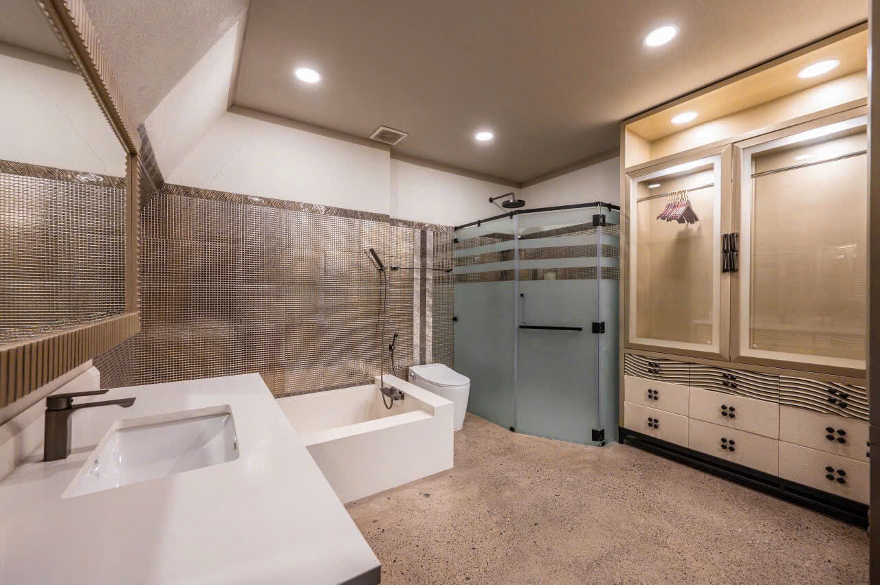 Spacious 4 BR luxury serviced apartment Raymond Holm, Thao Dien, District 2