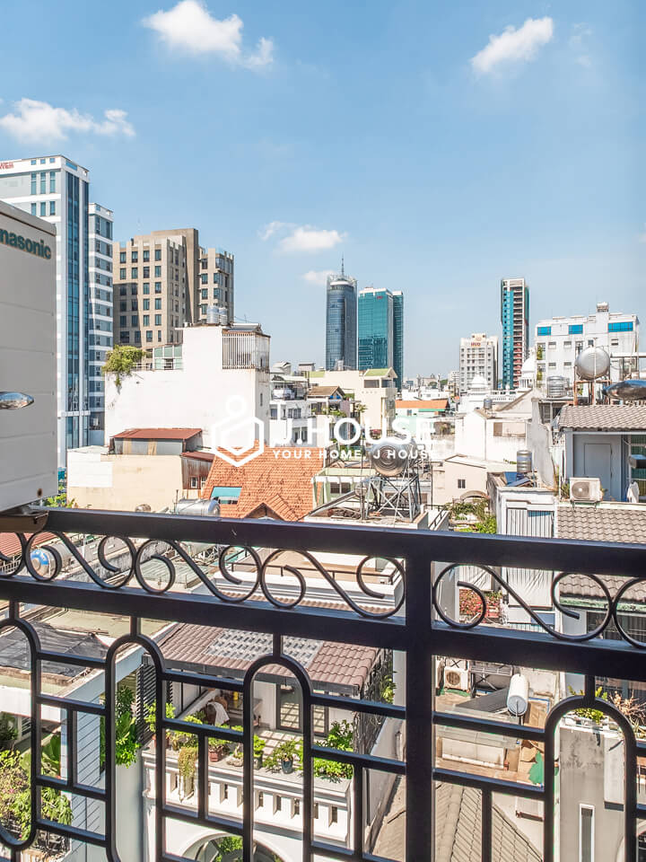 Studio apartment for rent with balcony in Binh Thanh District - Chi's Apartment