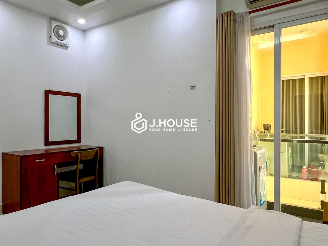 1br apartment with balcony at Cu Lao Apartment, Phu Nhuan District