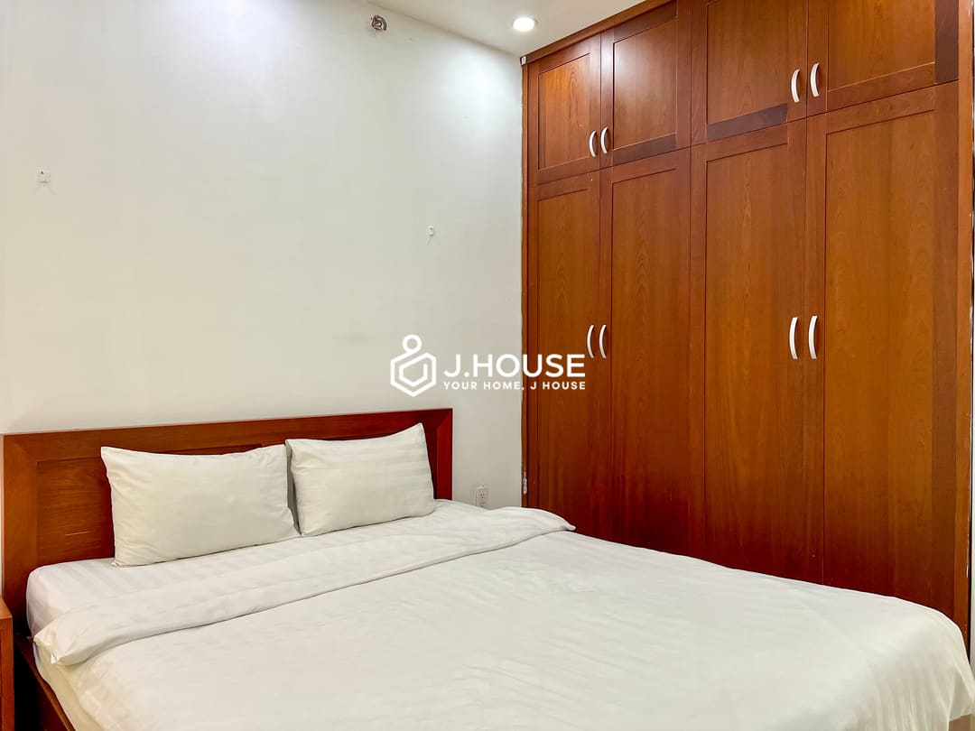 1br apartment with balcony at Cu Lao Apartment, Phu Nhuan District