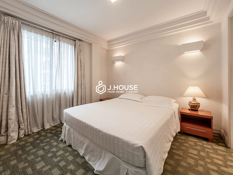 2br apartment for rent with balcony at Saigon Apartment, District 3, HCMC