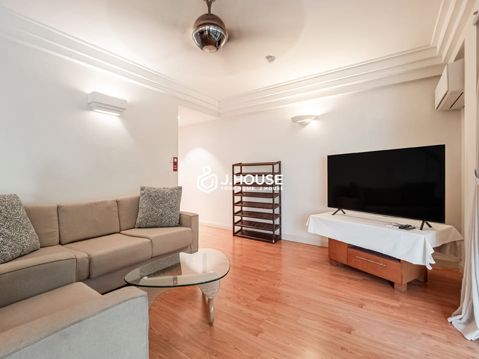3br duplex apartment for rent at Saigon Apartment, District 3, HCMC