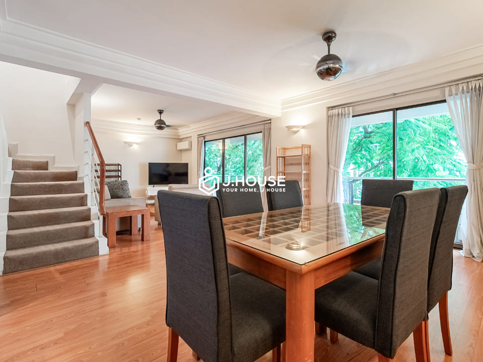 3br duplex apartment for rent at Saigon Apartment, District 3, HCMC