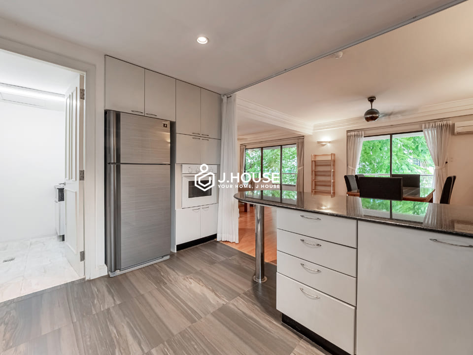 3br duplex apartment for rent at Saigon Apartment, District 3, HCMC