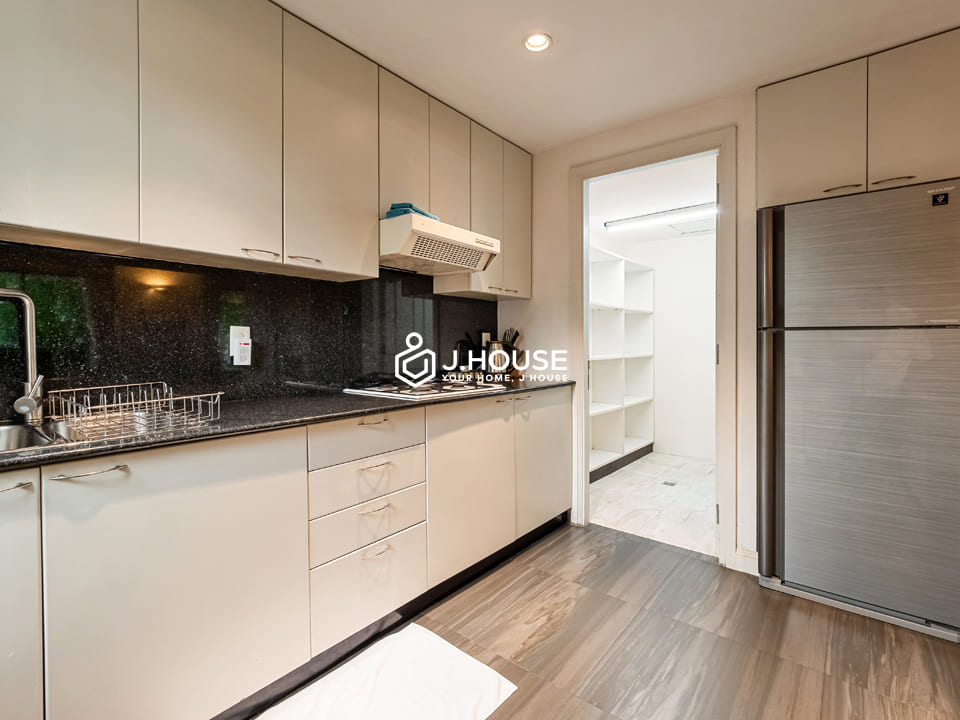 3br duplex apartment for rent at Saigon Apartment, District 3, HCMC