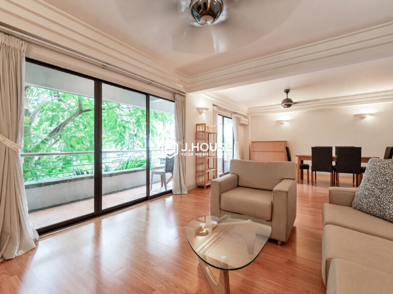 3br duplex apartment for rent at Saigon Apartment, District 3, HCMC